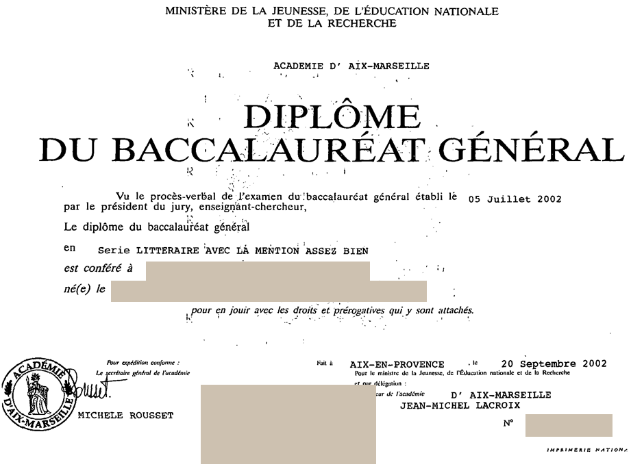 Présenter ses diplômes français à l’étranger : Guide complet pour réussir
