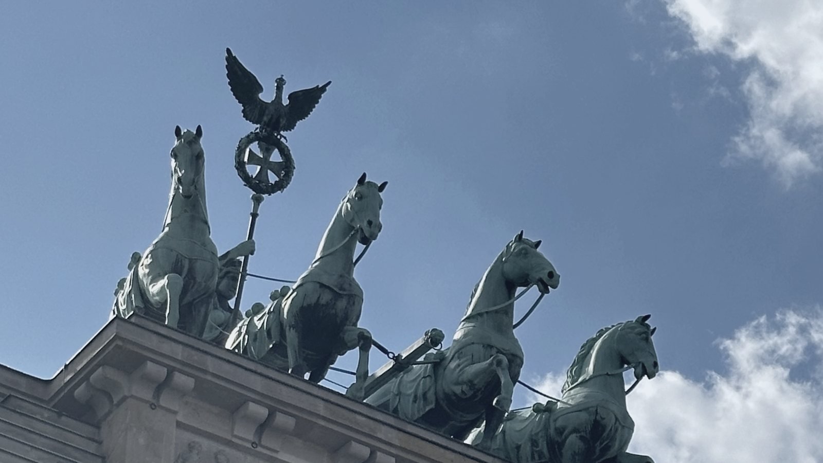 Moving to Germany to study: what to pack, buy and bring home